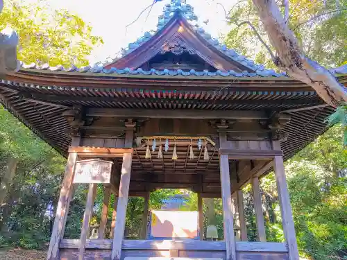 皇大明神社（中牧）の本殿・本堂