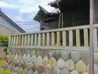 八劔社(中三宅)の本殿・本堂