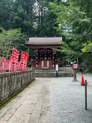 北口本宮冨士浅間神社の末社・摂社