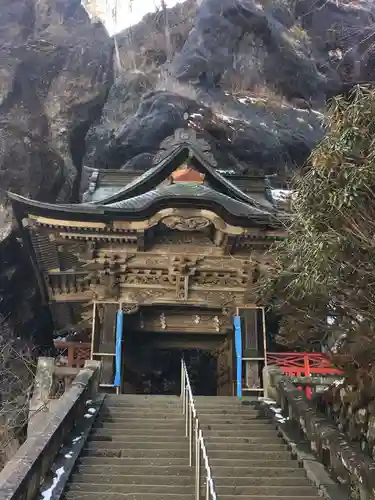 榛名神社の山門