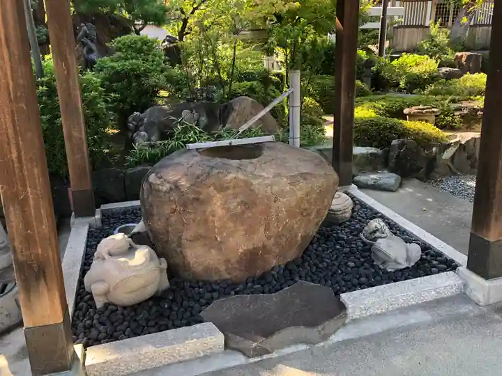 寳藏院の手水舎