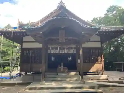 萩岡神社の本殿・本堂