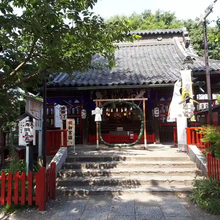 鴻神社の本殿・本堂