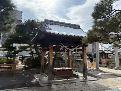 豊国神社の{uncategorized: "未分類", other: "その他", undefined: "問題あり", building: "その他建物", grave: "お墓", sacred_gate: "鳥居", guardian: "狛犬", statue: "像", buddha: "仏像", history: "歴史", nature: "自然", garden: "庭園", animal: "動物", pagoda: "塔", temizu: "手水舎", mountain_gate: "山門・神門", sanctuary: "本殿・本堂", subordinate: "末社・摂社", art: "芸術", scenery: "景色", jizo: "地蔵", ema: "絵馬", goshuin: "御朱印", omikuji: "おみくじ", items: "授与品その他", amulet: "お守り", goshuincho: "御朱印帳", eats: "食事", festival: "お祭り", votive_dance: "神楽", shichigosan: "七五三参", wedding: "結婚式", experience: "体験その他", initially: "初詣", around: "周辺", anti_infection: "感染症対策"}
