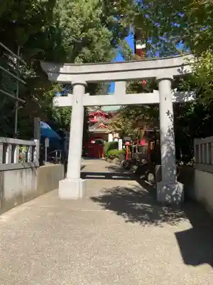 京濱伏見稲荷神社(神奈川県)