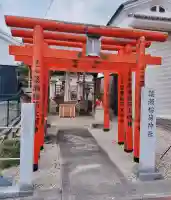 簗瀬稲荷神社の{uncategorized: "未分類", other: "その他", undefined: "問題あり", building: "その他建物", grave: "お墓", sacred_gate: "鳥居", guardian: "狛犬", statue: "像", buddha: "仏像", history: "歴史", nature: "自然", garden: "庭園", animal: "動物", pagoda: "塔", temizu: "手水舎", mountain_gate: "山門・神門", sanctuary: "本殿・本堂", subordinate: "末社・摂社", art: "芸術", scenery: "景色", jizo: "地蔵", ema: "絵馬", goshuin: "御朱印", omikuji: "おみくじ", items: "授与品その他", amulet: "お守り", goshuincho: "御朱印帳", eats: "食事", festival: "お祭り", votive_dance: "神楽", shichigosan: "七五三参", wedding: "結婚式", experience: "体験その他", initially: "初詣", around: "周辺", anti_infection: "感染症対策"}