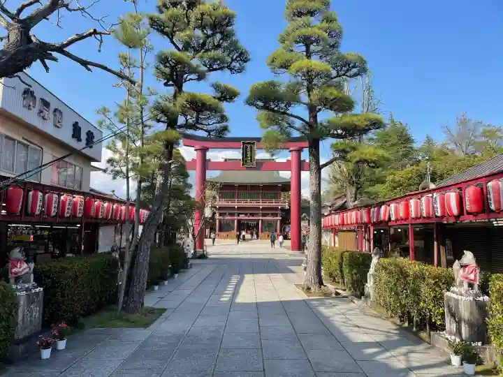 笠間稲荷神社の{uncategorized: "未分類", other: "その他", undefined: "問題あり", building: "その他建物", grave: "お墓", sacred_gate: "鳥居", guardian: "狛犬", statue: "像", buddha: "仏像", history: "歴史", nature: "自然", garden: "庭園", animal: "動物", pagoda: "塔", temizu: "手水舎", mountain_gate: "山門・神門", sanctuary: "本殿・本堂", subordinate: "末社・摂社", art: "芸術", scenery: "景色", jizo: "地蔵", ema: "絵馬", goshuin: "御朱印", omikuji: "おみくじ", items: "授与品その他", amulet: "お守り", goshuincho: "御朱印帳", eats: "食事", festival: "お祭り", votive_dance: "神楽", shichigosan: "七五三参", wedding: "結婚式", experience: "体験その他", initially: "初詣", around: "周辺", anti_infection: "感染症対策"}