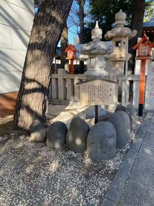 草加神社の{uncategorized: "未分類", other: "その他", undefined: "問題あり", building: "その他建物", grave: "お墓", sacred_gate: "鳥居", guardian: "狛犬", statue: "像", buddha: "仏像", history: "歴史", nature: "自然", garden: "庭園", animal: "動物", pagoda: "塔", temizu: "手水舎", mountain_gate: "山門・神門", sanctuary: "本殿・本堂", subordinate: "末社・摂社", art: "芸術", scenery: "景色", jizo: "地蔵", ema: "絵馬", goshuin: "御朱印", omikuji: "おみくじ", items: "授与品その他", amulet: "お守り", goshuincho: "御朱印帳", eats: "食事", festival: "お祭り", votive_dance: "神楽", shichigosan: "七五三参", wedding: "結婚式", experience: "体験その他", initially: "初詣", around: "周辺", anti_infection: "感染症対策"}