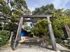 等彌神社の鳥居