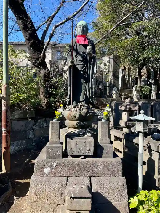大泉寺の{uncategorized: "未分類", other: "その他", undefined: "問題あり", building: "その他建物", grave: "お墓", sacred_gate: "鳥居", guardian: "狛犬", statue: "像", buddha: "仏像", history: "歴史", nature: "自然", garden: "庭園", animal: "動物", pagoda: "塔", temizu: "手水舎", mountain_gate: "山門・神門", sanctuary: "本殿・本堂", subordinate: "末社・摂社", art: "芸術", scenery: "景色", jizo: "地蔵", ema: "絵馬", goshuin: "御朱印", omikuji: "おみくじ", items: "授与品その他", amulet: "お守り", goshuincho: "御朱印帳", eats: "食事", festival: "お祭り", votive_dance: "神楽", shichigosan: "七五三参", wedding: "結婚式", experience: "体験その他", initially: "初詣", around: "周辺", anti_infection: "感染症対策"}