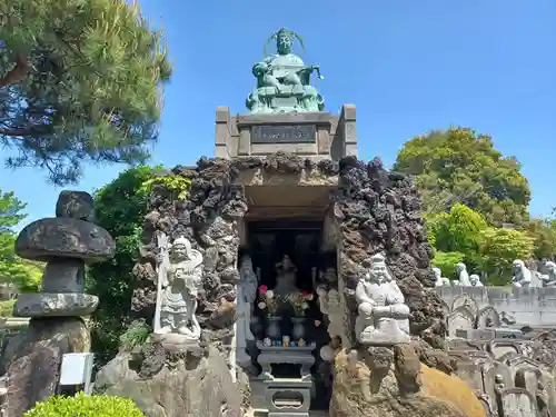 法臺寺の像