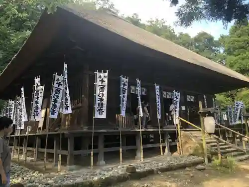 杉本寺の本殿・本堂
