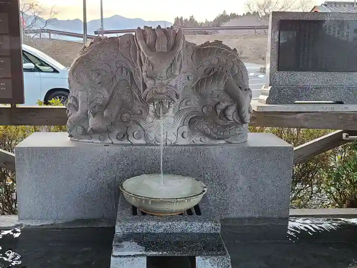 阿蘇白水龍神權現~白蛇神社~(熊本県)