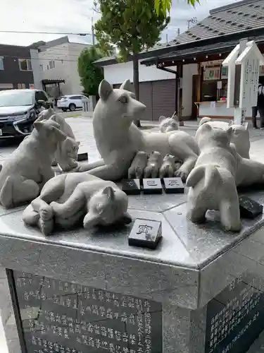 西野神社の狛犬