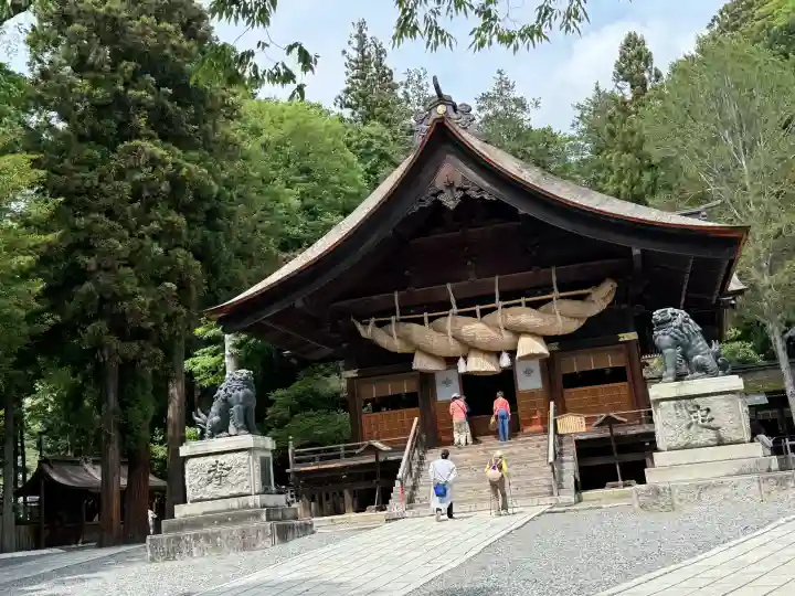 諏訪大社下社秋宮(長野県)