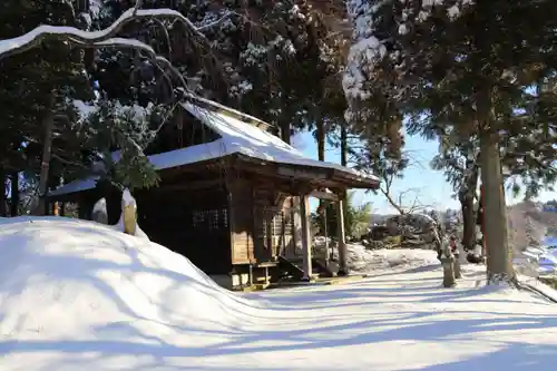 稲荷神社の本殿