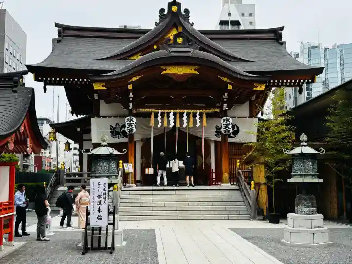 水天宮の{uncategorized: "未分類", other: "その他", undefined: "問題あり", building: "その他建物", grave: "お墓", sacred_gate: "鳥居", guardian: "狛犬", statue: "像", buddha: "仏像", history: "歴史", nature: "自然", garden: "庭園", animal: "動物", pagoda: "塔", temizu: "手水舎", mountain_gate: "山門・神門", sanctuary: "本殿・本堂", subordinate: "末社・摂社", art: "芸術", scenery: "景色", jizo: "地蔵", ema: "絵馬", goshuin: "御朱印", omikuji: "おみくじ", items: "授与品その他", amulet: "お守り", goshuincho: "御朱印帳", eats: "食事", festival: "お祭り", votive_dance: "神楽", shichigosan: "七五三参", wedding: "結婚式", experience: "体験その他", initially: "初詣", around: "周辺", anti_infection: "感染症対策"}