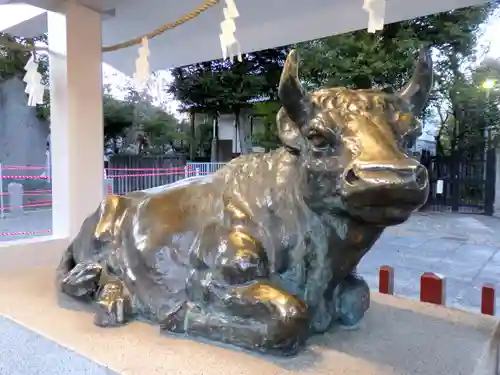 亀戸天神社の像