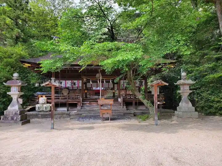 廣瀬大社の本殿・本堂