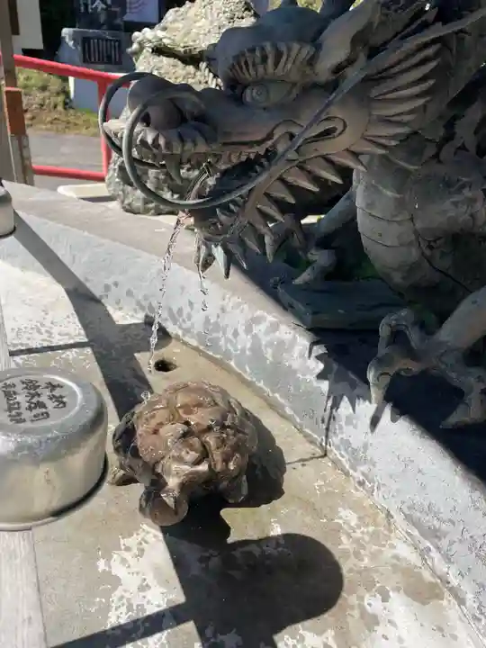 森三吉神社の手水舎