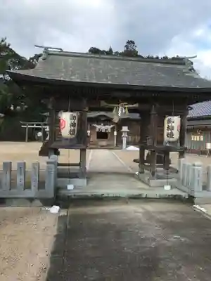八幡宮の山門・神門