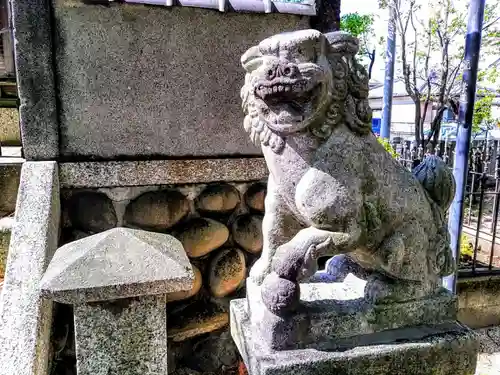 春日神社の狛犬