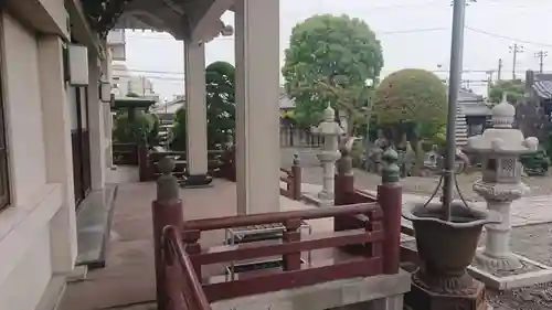 金正寺の本殿