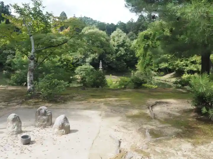 鹿苑寺(金閣寺)の庭園