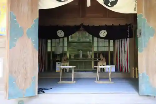 涌釜神社の本殿・本堂