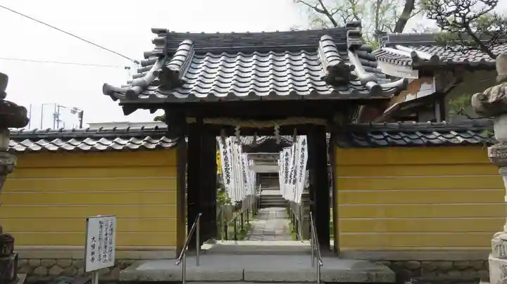 大福田寺の山門・神門