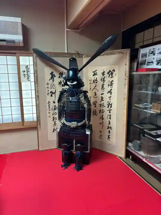 伊勢の国 四天王寺の{uncategorized: "未分類", other: "その他", undefined: "問題あり", building: "その他建物", grave: "お墓", sacred_gate: "鳥居", guardian: "狛犬", statue: "像", buddha: "仏像", history: "歴史", nature: "自然", garden: "庭園", animal: "動物", pagoda: "塔", temizu: "手水舎", mountain_gate: "山門・神門", sanctuary: "本殿・本堂", subordinate: "末社・摂社", art: "芸術", scenery: "景色", jizo: "地蔵", ema: "絵馬", goshuin: "御朱印", omikuji: "おみくじ", items: "授与品その他", amulet: "お守り", goshuincho: "御朱印帳", eats: "食事", festival: "お祭り", votive_dance: "神楽", shichigosan: "七五三参", wedding: "結婚式", experience: "体験その他", initially: "初詣", around: "周辺", anti_infection: "感染症対策"}