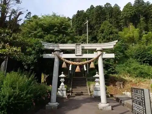 味坂神社の鳥居