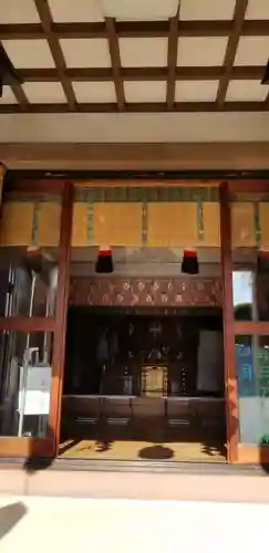 白鬚神社の本殿・本堂