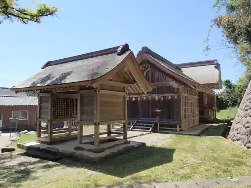 上宮（出雲大社摂社）の本殿・本堂