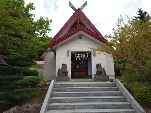 上手稲神社の本殿