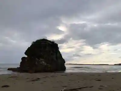 稲佐の浜 弁天島(島根県)