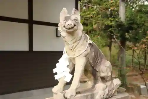 山津見神社の狛犬