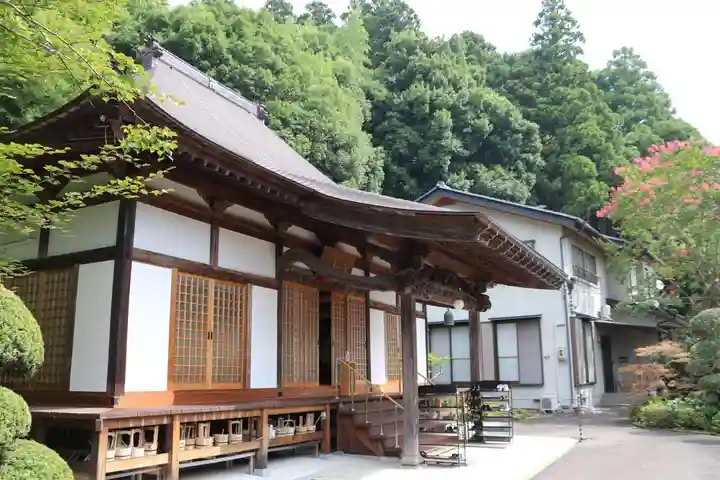 延命寺の本殿・本堂