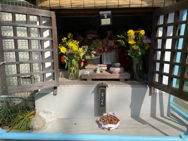 地蔵尊(本山北町3)の地蔵