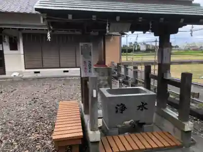 片岡神明宮の手水舎