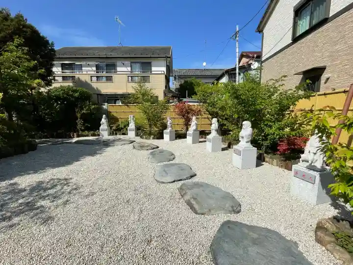 慶岸寺の{uncategorized: "未分類", other: "その他", undefined: "問題あり", building: "その他建物", grave: "お墓", sacred_gate: "鳥居", guardian: "狛犬", statue: "像", buddha: "仏像", history: "歴史", nature: "自然", garden: "庭園", animal: "動物", pagoda: "塔", temizu: "手水舎", mountain_gate: "山門・神門", sanctuary: "本殿・本堂", subordinate: "末社・摂社", art: "芸術", scenery: "景色", jizo: "地蔵", ema: "絵馬", goshuin: "御朱印", omikuji: "おみくじ", items: "授与品その他", amulet: "お守り", goshuincho: "御朱印帳", eats: "食事", festival: "お祭り", votive_dance: "神楽", shichigosan: "七五三参", wedding: "結婚式", experience: "体験その他", initially: "初詣", around: "周辺", anti_infection: "感染症対策"}