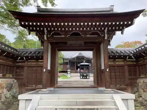 能仁寺の山門・神門