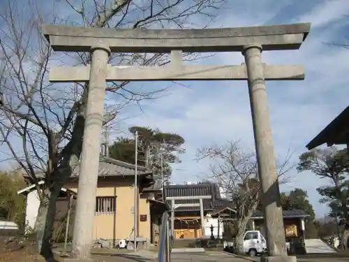 八幡神社の鳥居