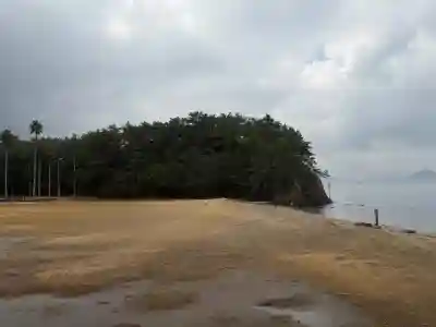 妙見神社の{uncategorized: "未分類", other: "その他", undefined: "問題あり", building: "その他建物", grave: "お墓", sacred_gate: "鳥居", guardian: "狛犬", statue: "像", buddha: "仏像", history: "歴史", nature: "自然", garden: "庭園", animal: "動物", pagoda: "塔", temizu: "手水舎", mountain_gate: "山門・神門", sanctuary: "本殿・本堂", subordinate: "末社・摂社", art: "芸術", scenery: "景色", jizo: "地蔵", ema: "絵馬", goshuin: "御朱印", omikuji: "おみくじ", items: "授与品その他", amulet: "お守り", goshuincho: "御朱印帳", eats: "食事", festival: "お祭り", votive_dance: "神楽", shichigosan: "七五三参", wedding: "結婚式", experience: "体験その他", initially: "初詣", around: "周辺", anti_infection: "感染症対策"}