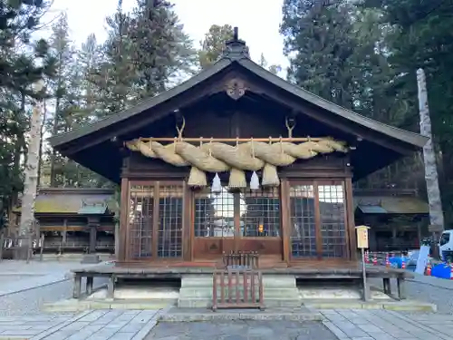 諏訪大社下社春宮(長野県)