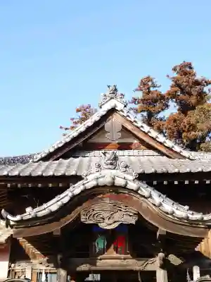 鬼鎮神社の{uncategorized: "未分類", other: "その他", undefined: "問題あり", building: "その他建物", grave: "お墓", sacred_gate: "鳥居", guardian: "狛犬", statue: "像", buddha: "仏像", history: "歴史", nature: "自然", garden: "庭園", animal: "動物", pagoda: "塔", temizu: "手水舎", mountain_gate: "山門・神門", sanctuary: "本殿・本堂", subordinate: "末社・摂社", art: "芸術", scenery: "景色", jizo: "地蔵", ema: "絵馬", goshuin: "御朱印", omikuji: "おみくじ", items: "授与品その他", amulet: "お守り", goshuincho: "御朱印帳", eats: "食事", festival: "お祭り", votive_dance: "神楽", shichigosan: "七五三参", wedding: "結婚式", experience: "体験その他", initially: "初詣", around: "周辺", anti_infection: "感染症対策"}
