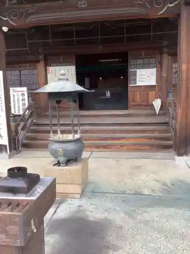 貞照寺の本殿・本堂