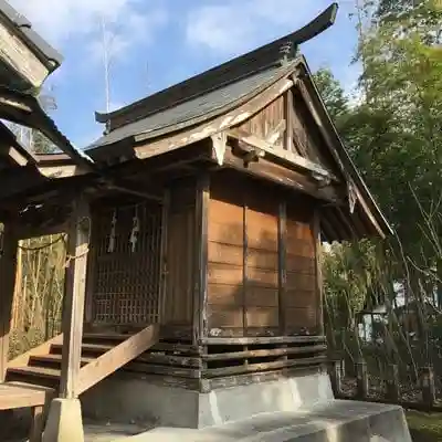 西園神社の本殿