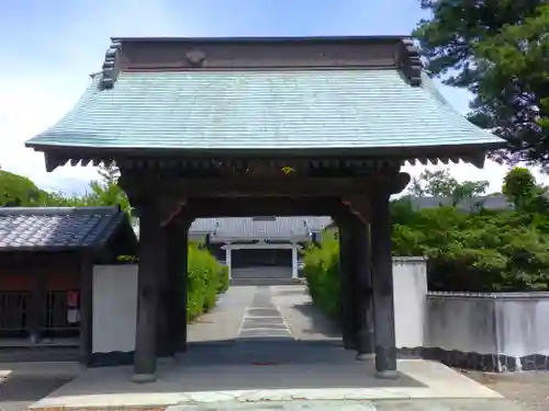 松秀寺の山門