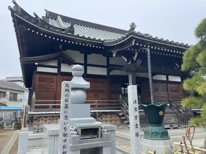 観音寺の{uncategorized: "未分類", other: "その他", undefined: "問題あり", building: "その他建物", grave: "お墓", sacred_gate: "鳥居", guardian: "狛犬", statue: "像", buddha: "仏像", history: "歴史", nature: "自然", garden: "庭園", animal: "動物", pagoda: "塔", temizu: "手水舎", mountain_gate: "山門・神門", sanctuary: "本殿・本堂", subordinate: "末社・摂社", art: "芸術", scenery: "景色", jizo: "地蔵", ema: "絵馬", goshuin: "御朱印", omikuji: "おみくじ", items: "授与品その他", amulet: "お守り", goshuincho: "御朱印帳", eats: "食事", festival: "お祭り", votive_dance: "神楽", shichigosan: "七五三参", wedding: "結婚式", experience: "体験その他", initially: "初詣", around: "周辺", anti_infection: "感染症対策"}